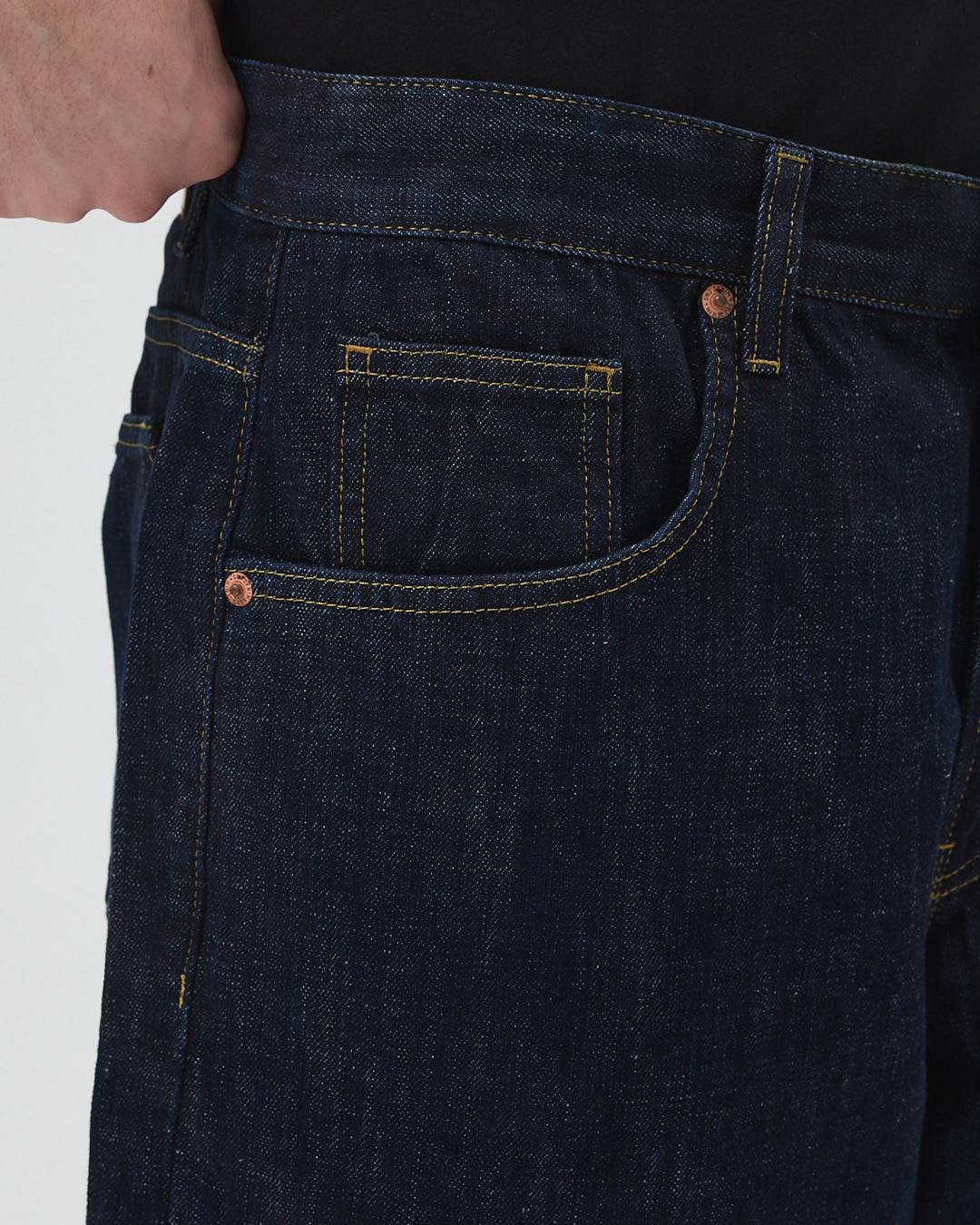 BALLOON FIT JEANS