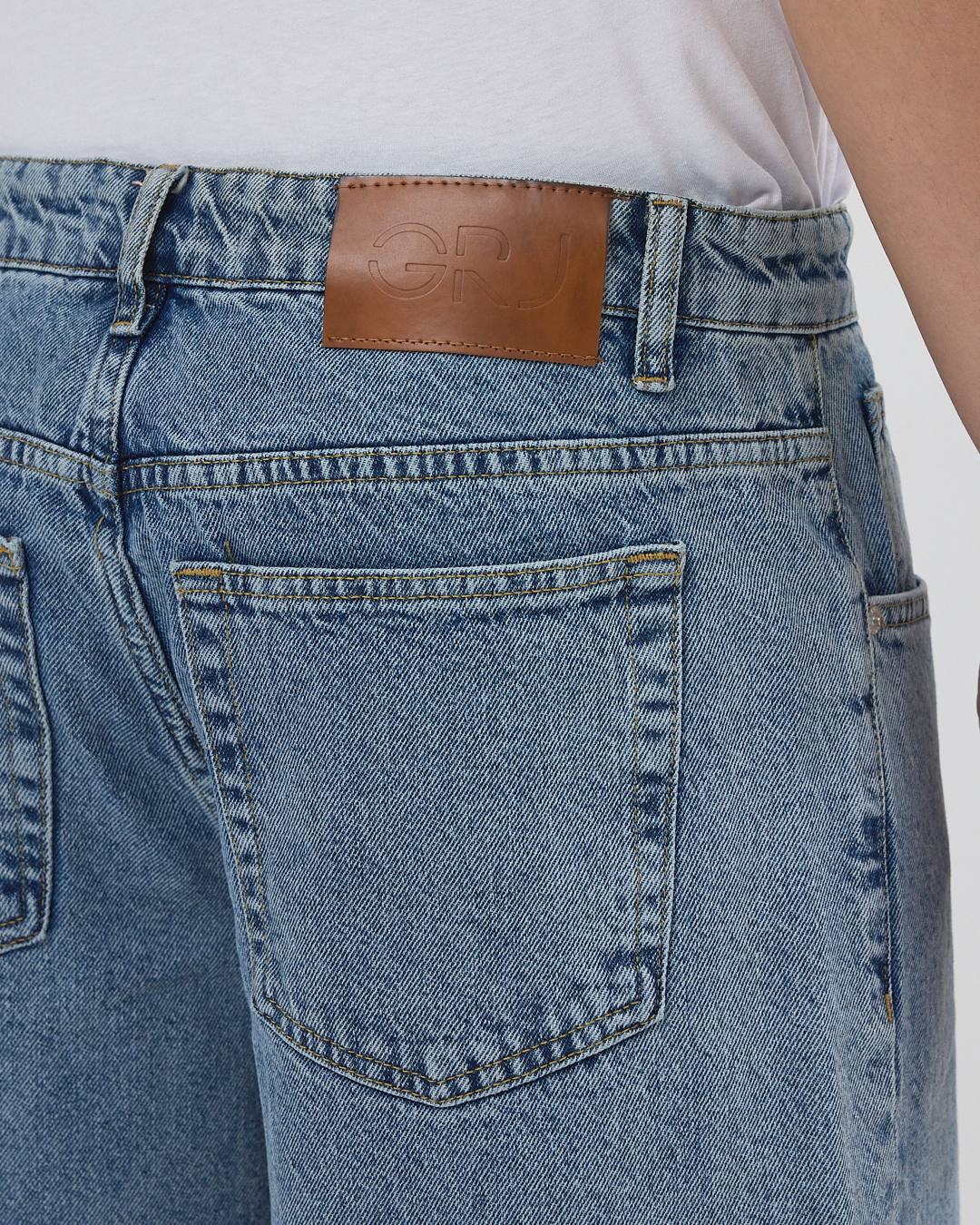 BALLOON FIT JEANS