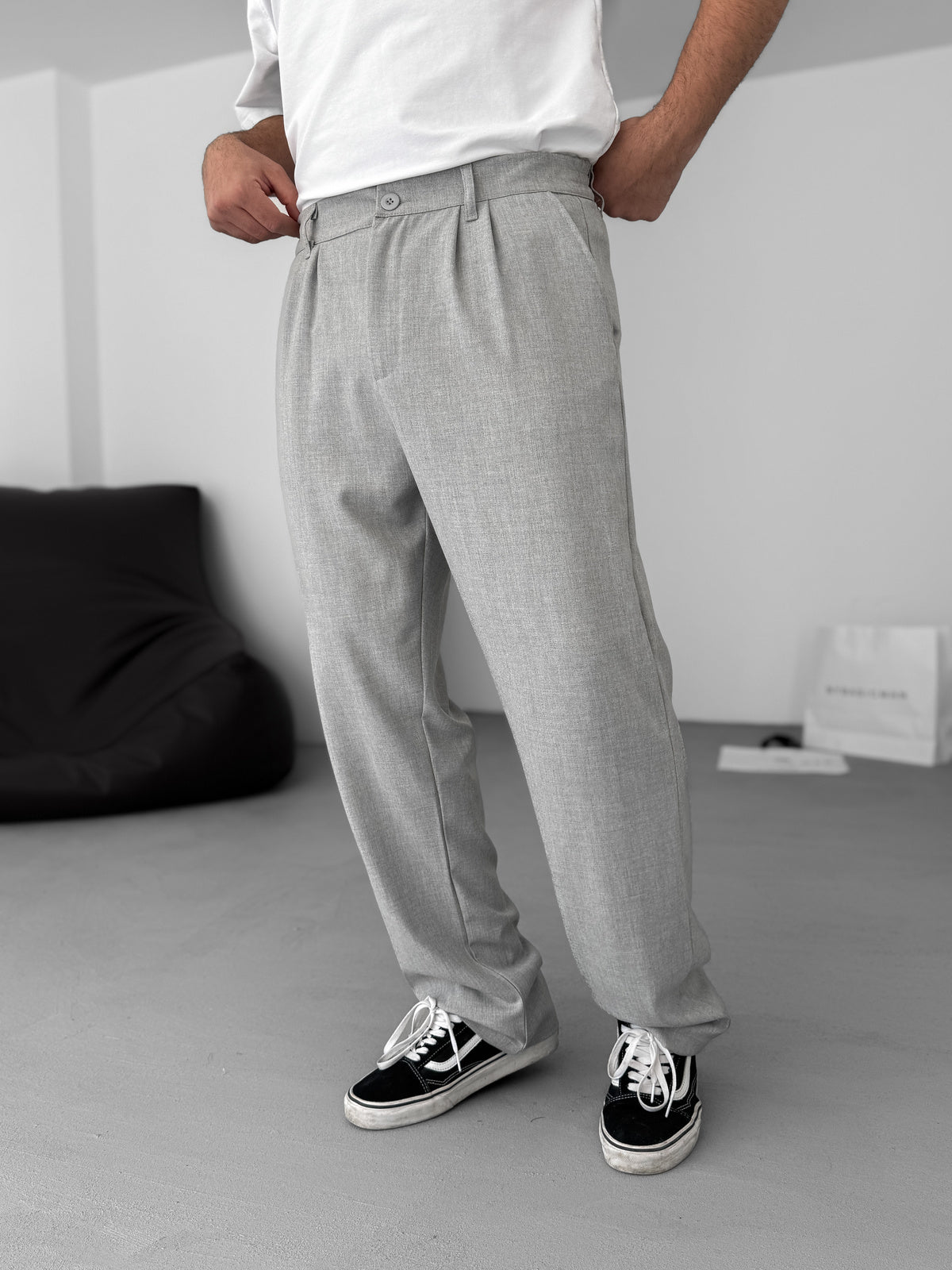 Too Essential Trousers