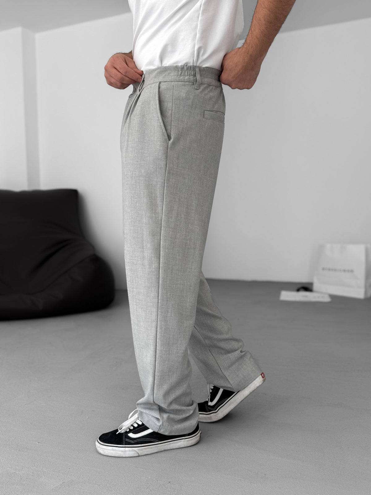 Too Essential Trousers