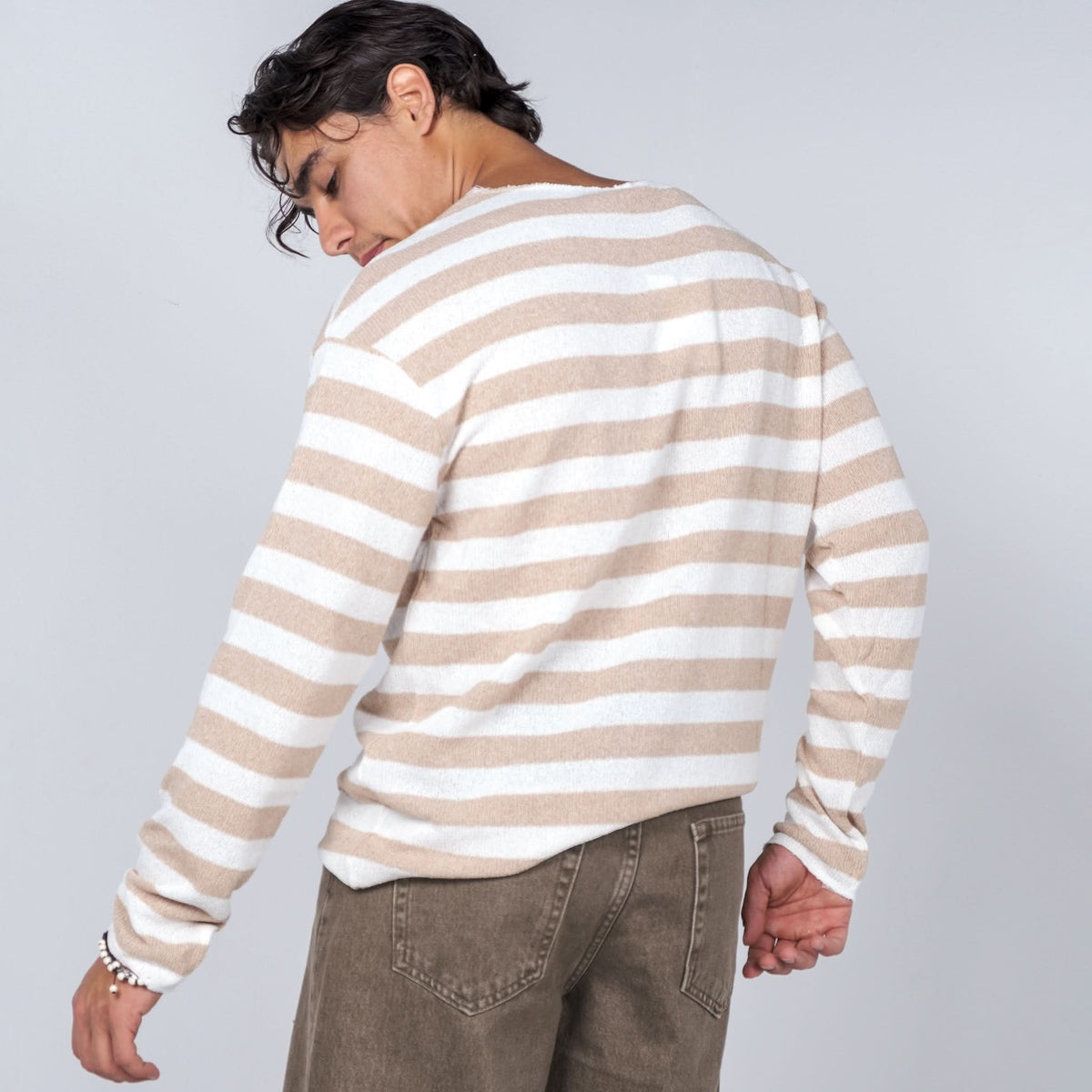 Light Breeze Striped Knitwear