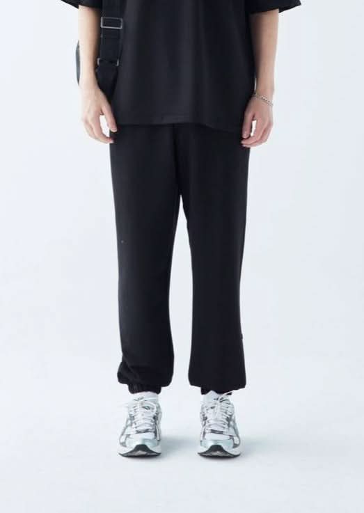 Elastic Black Jogger