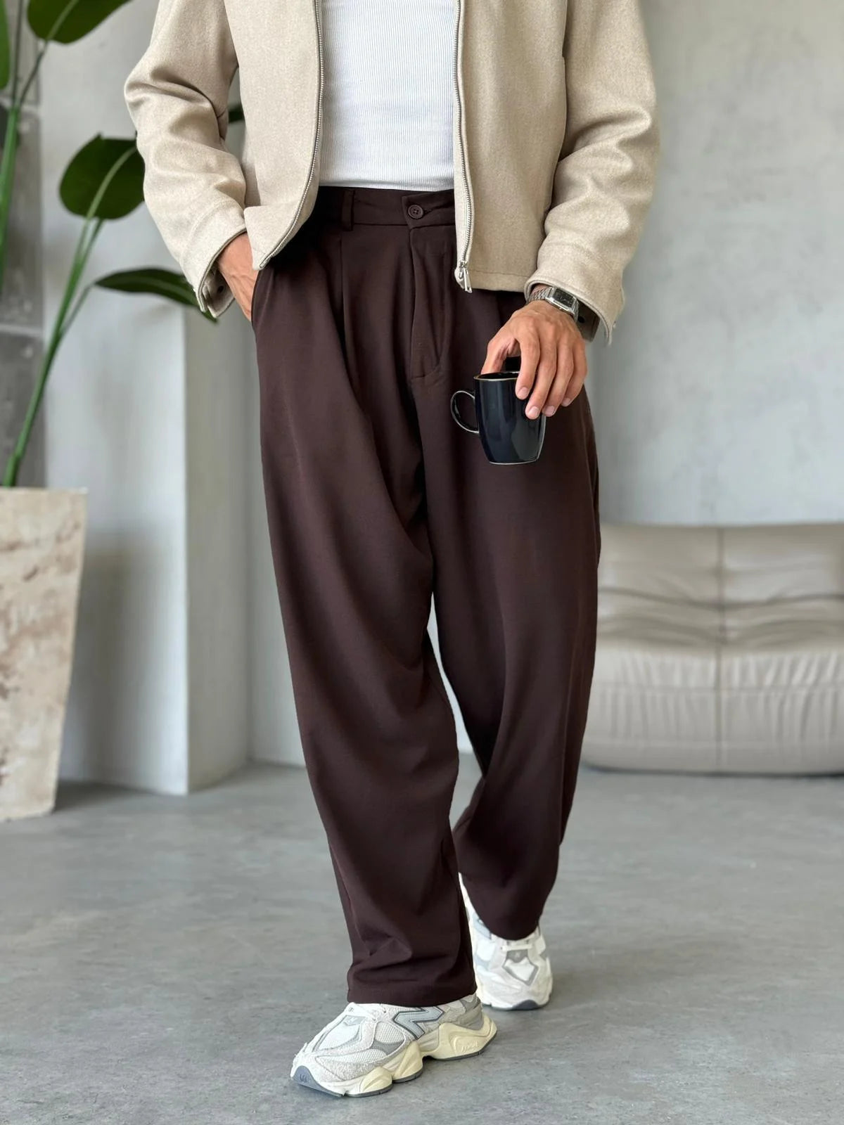 Too Essential Trousers