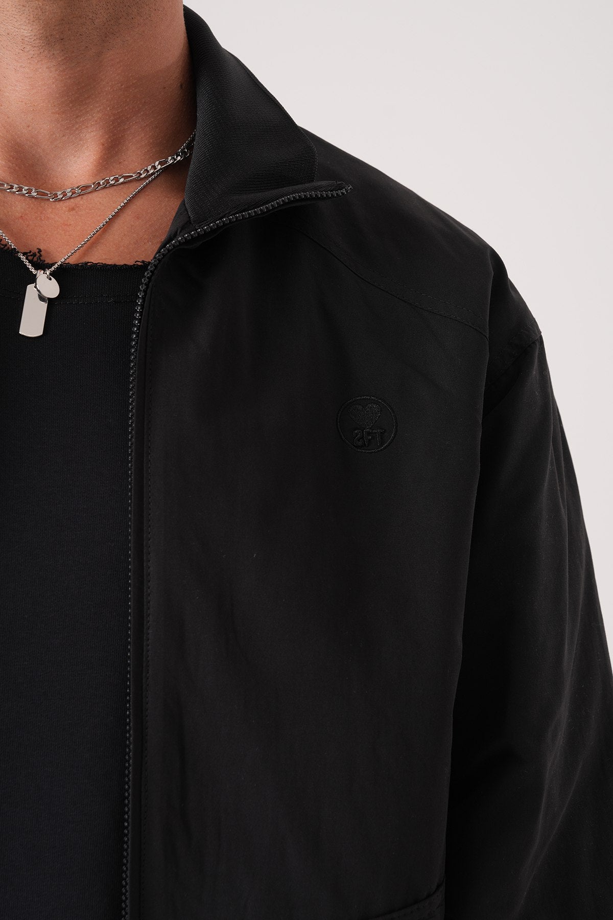 Sleeky Lightweight Jacket