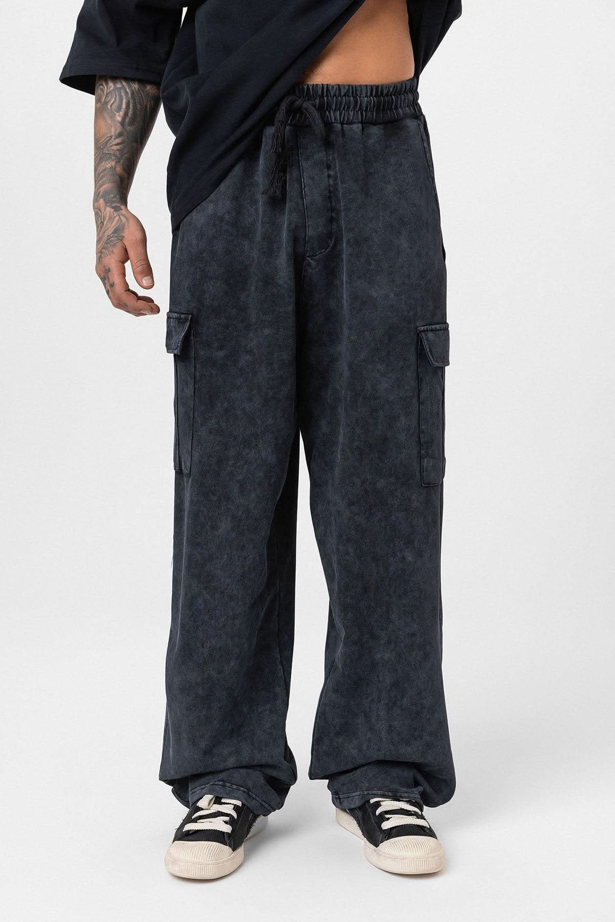 Washed Cargo Baggy Sweatpants
