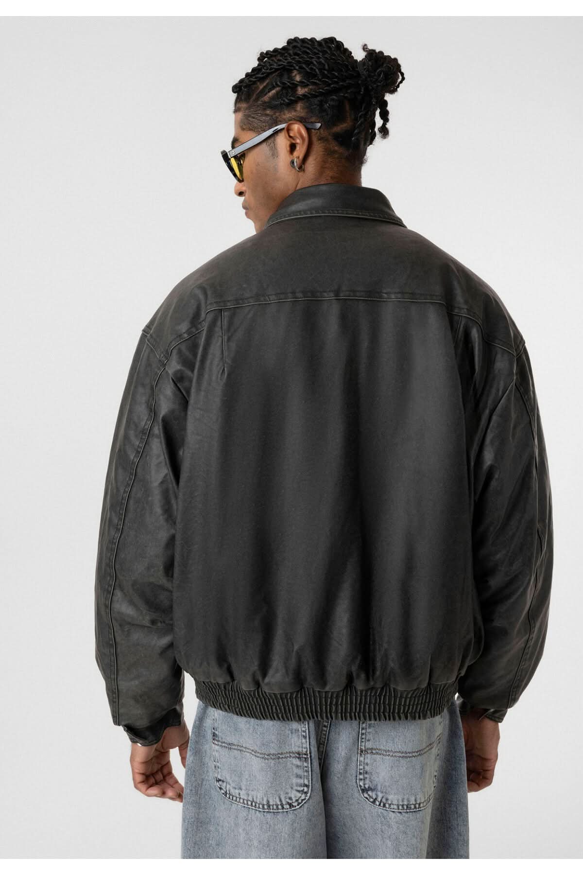 سترة جلدية منتفخة مغسولة